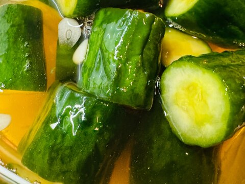 やみつき!きゅうりのニンニク漬け